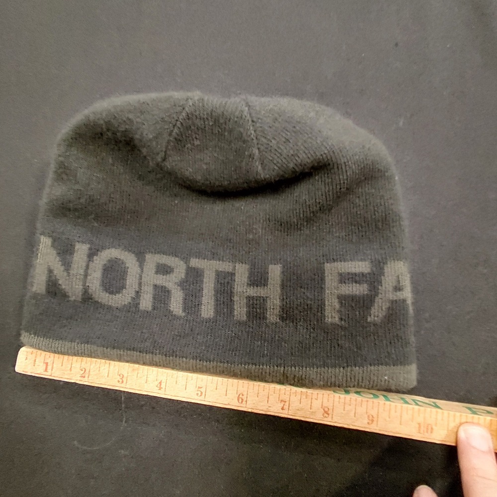 The North Face Reversible Beanie Olive Green Knit Logo Hat AKND Unisex OS
